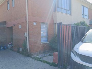 VENTA CASA MAIPU - 3D 2B