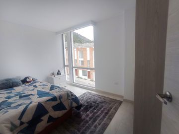 Casas de venta Bamboo Gardens, en la mejor zona de Pomasqui, aplica crédito VIP, visitenos, acceso por calle Marieta de Veintimilla
