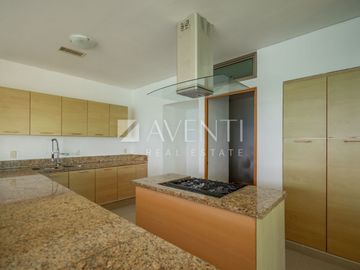 Departamento disponible, La Playa residencial, Cancún Quintana Roo.