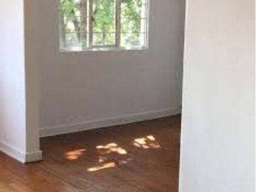 VENTA DE AMPLIO DPTO. EN CLAVERIA, AZCAPOTZALCO, CDMX.