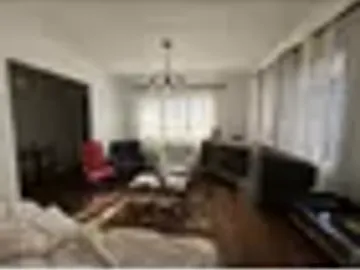 VENTA  vivienda con locales comerciales 420 m2