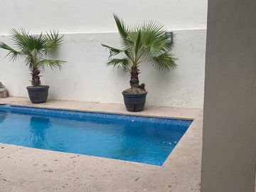 SE VENDE CASA EN PRADOS DEL CENTENARIO