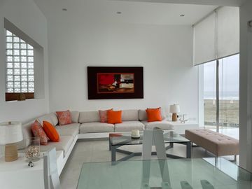 Hermosa Casa De Playa Las Terrazas De Sarapampa