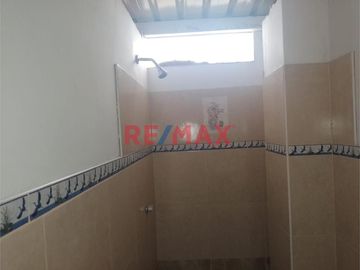Venta Hermosa Casa Urbana En Lima - San Juan De Miraflores