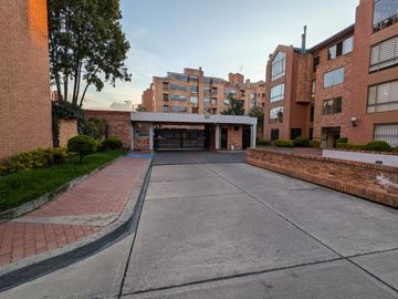 Venta Apto Duplex 5 piso Colina Campestre