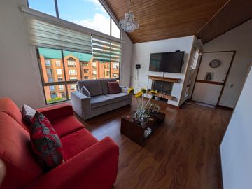 Venta Apto Duplex 5 piso Colina Campestre