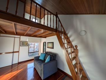 Venta Apto Duplex 5 piso Colina Campestre
