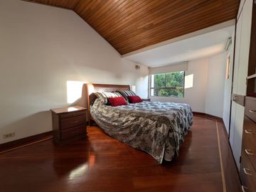 Venta Apto Duplex 5 piso Colina Campestre