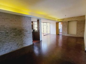 VENTA DE DEPARTAMENTO MIRAFLORES LÍMITE CON SAN ISIDRO ¡¡¡A UN PASO DE TODO!!!