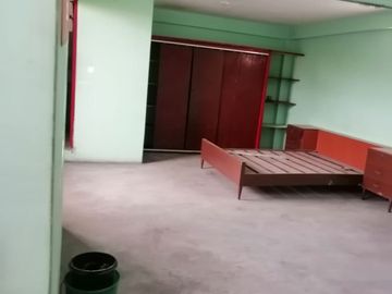 Vendo Casa como inversión  en altura Avenida Los Héroes Cdra 3