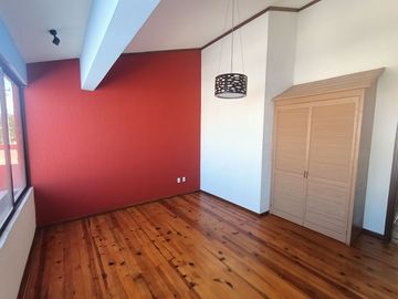 CASA EN VENTA FRACCIONAMIENTO VALLE DE SAN JAVIER