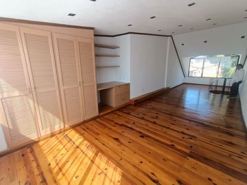 CASA EN VENTA FRACCIONAMIENTO VALLE DE SAN JAVIER