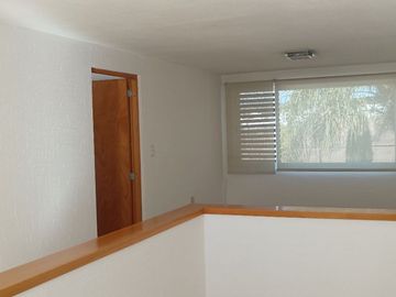 RESIDENCIA 3Rec + Estudio + 2.5 Baños + Lavado + 3Autos + Jardin Privado; Vigilancia, Jardin Comun, Cisterna, Estacionamiento Visitas