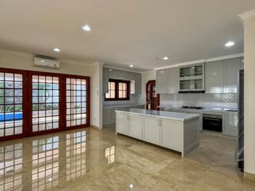For Sale Semi Furnished House In Exclusive Townhouse At Kebayoran Lama, South Jakarta.