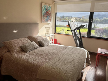 Hermoso departamento primera linea al Rio Calle Calle