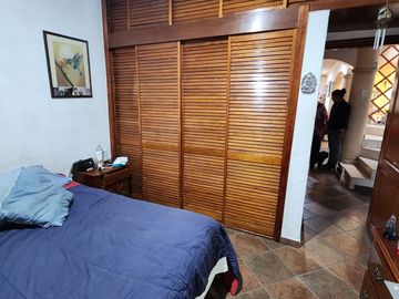 EXCLUSIVA CASA  EN VALLE DORADO