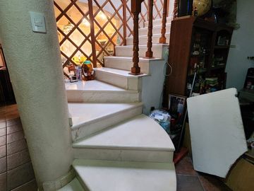EXCLUSIVA CASA  EN VALLE DORADO