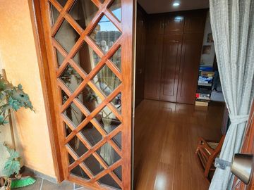 EXCLUSIVA CASA  EN VALLE DORADO