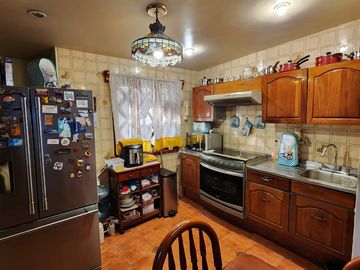 EXCLUSIVA CASA  EN VALLE DORADO