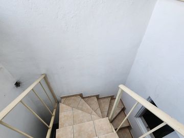 EXCLUSIVA CASA  EN VALLE DORADO