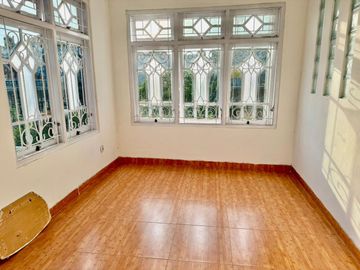 For Sale 2 Storey House like new COMFORTABLE AND QUIET LOCATION. near Jalan Gunung Lempuyang and Gunung Rinjani Monang Maning West Denpasar