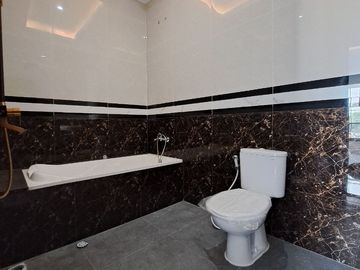 Dijual Rumah Eropa Classic di Jati Padang Pasar Minggu, Jakarta Selatan Shm Nego