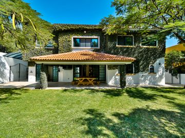 Propiedades Torres 2024 - actualización Propiedades Torres 2024 - actualización 100% 10 F40  Espectacular residencia en venta dentro de coto exclusiv