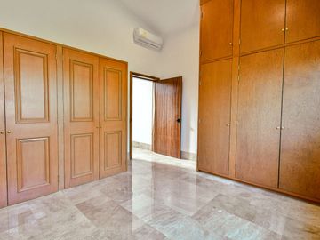Propiedades Torres 2024 - actualización Propiedades Torres 2024 - actualización 100% 10 F40  Espectacular residencia en venta dentro de coto exclusiv