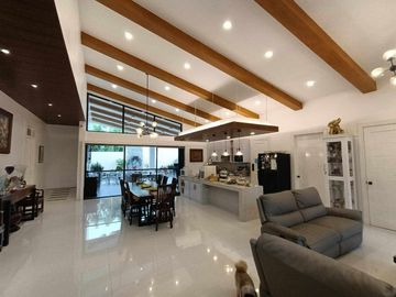 FOR SALE: Silang Cavite, House and Lot