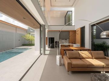 Modern 3 bedroom pool villa located in Chet Yot, Mueang District, Chiang Mai with beautiful Doi Suthep view.