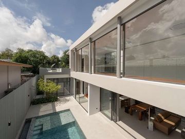 Modern 3 bedroom pool villa located in Chet Yot, Mueang District, Chiang Mai with beautiful Doi Suthep view.