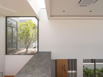 Modern 3 bedroom pool villa located in Chet Yot, Mueang District, Chiang Mai with beautiful Doi Suthep view.
