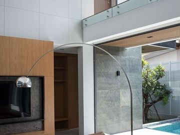 Modern 3 bedroom pool villa located in Chet Yot, Mueang District, Chiang Mai with beautiful Doi Suthep view.