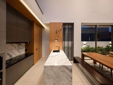 Modern 3 bedroom pool villa located in Chet Yot, Mueang District, Chiang Mai with beautiful Doi Suthep view.