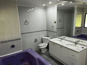 Linda Parcela con casa y cabaña