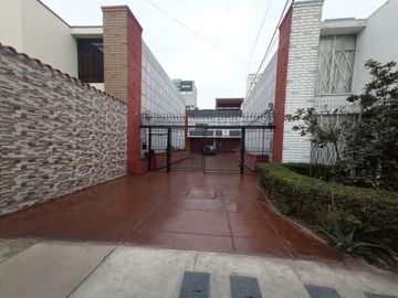 VENDO CASA EN CONDOMINIO MAGDALENA DEL MAR 125 M2