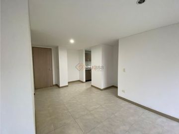 ALQUILO APARTAMENTO EN EL SECTOR DE ALAMOS COD 8312471