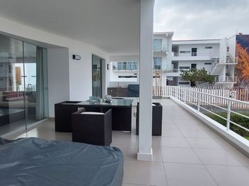 Ocasión Venta Precioso Departamento En Las Terrazas De Sarapampa