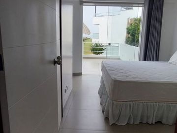 Ocasión Venta Precioso Departamento En Las Terrazas De Sarapampa