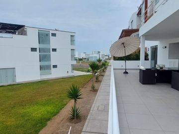 Ocasión Venta Precioso Departamento En Las Terrazas De Sarapampa