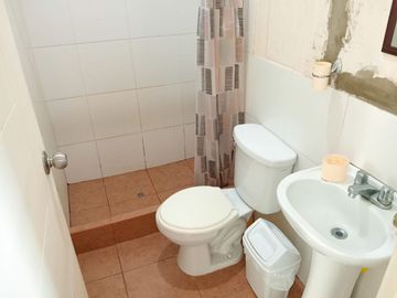 Venta De Amplia Casa En Condominio Sol De Las Delicias En Moche (gaponte)