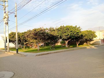 Venta De Amplia Casa En Condominio Sol De Las Delicias En Moche (gaponte)