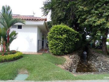 VENTA ACOGEDORA CASA 1 PISO CONDOMINIO - SECTOR COLOMBO BRITANICO