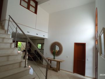 VENTA ACOGEDORA CASA 1 PISO CONDOMINIO - SECTOR COLOMBO BRITANICO
