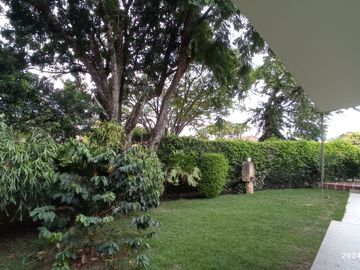 VENTA ACOGEDORA CASA 1 PISO CONDOMINIO - SECTOR COLOMBO BRITANICO