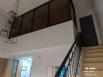 𝐅𝐎𝐑 𝐒𝐀𝐋𝐄: Tuscany Private Estate - I Bedroom Loft Type Unit, Semi furnished, 64.5 Sqm., 1 Parking Slot, Mckinl