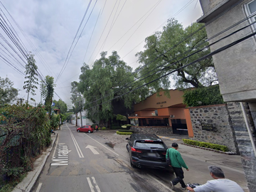 Vendo Casa De Remate En Fraccionamiento Fuentes de Tepepan, San Andrés Totoltepec Tlalpan!!!!!!