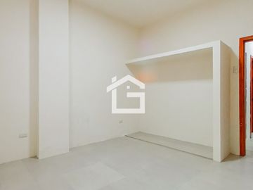 Casa en Venta Cerca del Tía de la calle 10 de Agosto, Machala