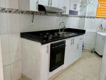 Apartamento en Arriendo  ubicado en la Avenida Sur