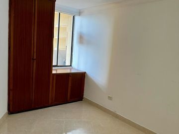 Apartamento en Arriendo  ubicado en la Avenida Sur